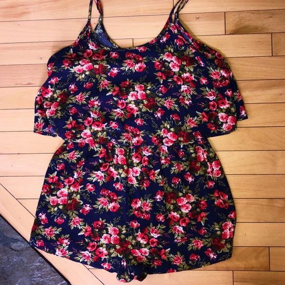 Timing | Floral Print Cami Romper with Ruffle - Picture 4 of 4